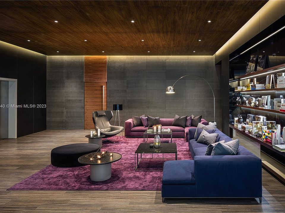 1st image of 68 SE 6th St #10014