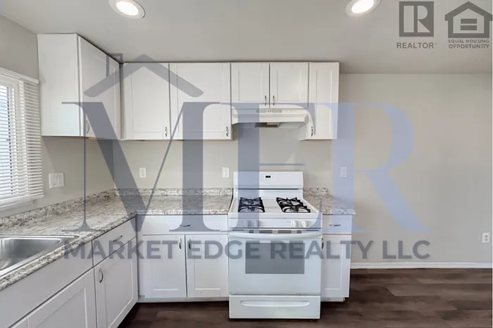 3601 W Melvin St #9 — Photo 11