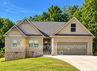 4010 Rogers Rd, Chattanooga, TN 37411