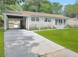90 Eastwood Blvd, Centereach, NY 11720