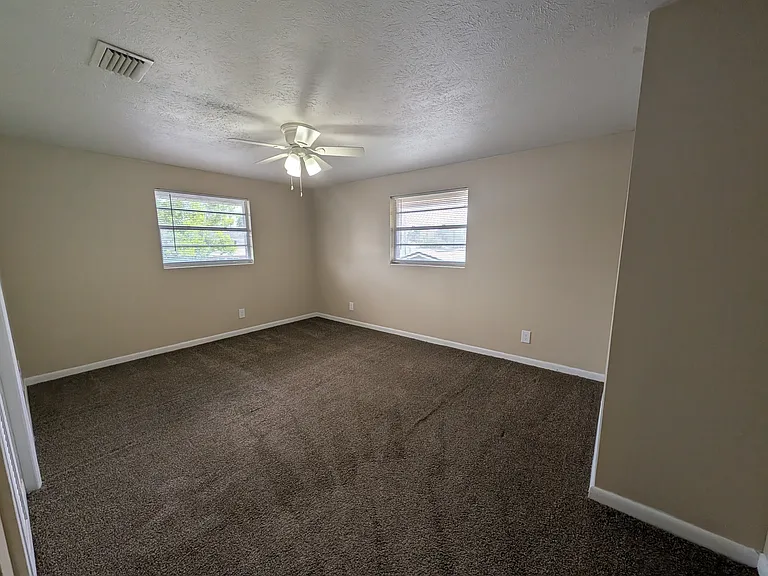6036 Bizier Rd — Photo 10