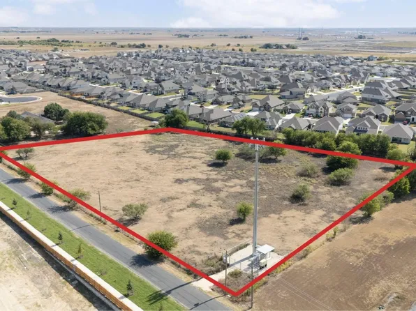 828 County Road 132, Hutto, TX 78634