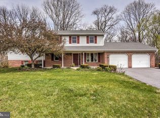 123 Esbenshade Dr, Lititz, PA 17543