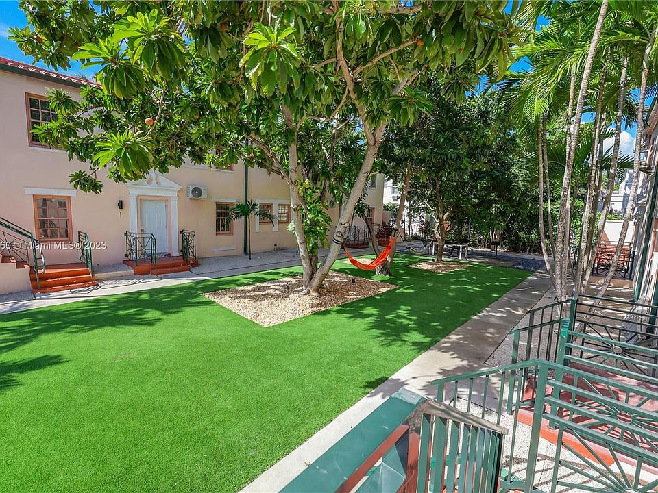 1st image of 415 75th St #1