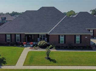 305 Timber Ridge St, Cave Springs, AR 72718