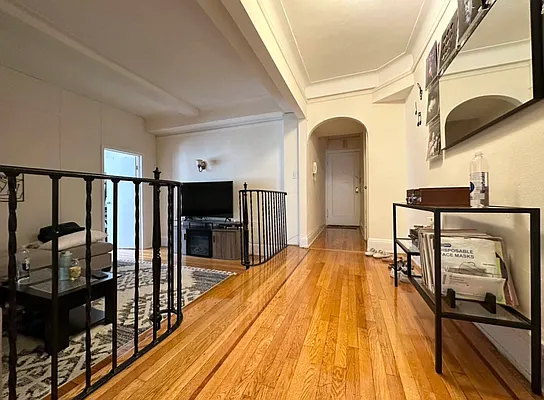 Rented by Green Home NY Realty LLC | media 7