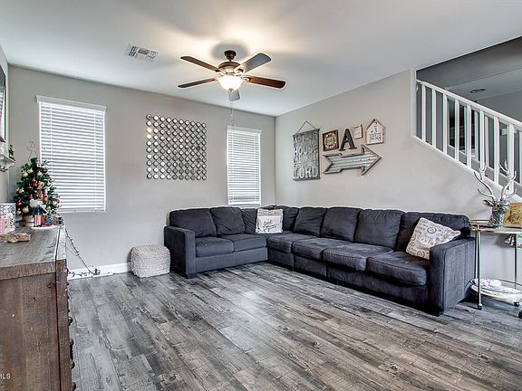 3rd image of 7773 W Palm Ln