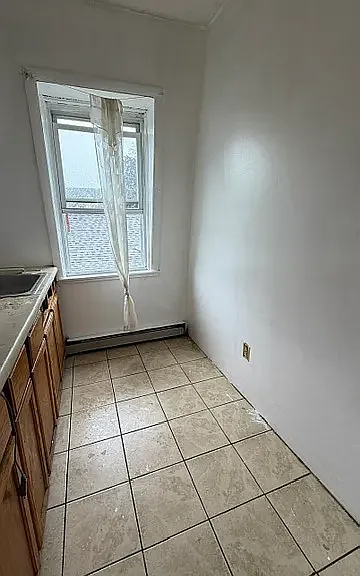 39 Brighton St #3 — Photo 4