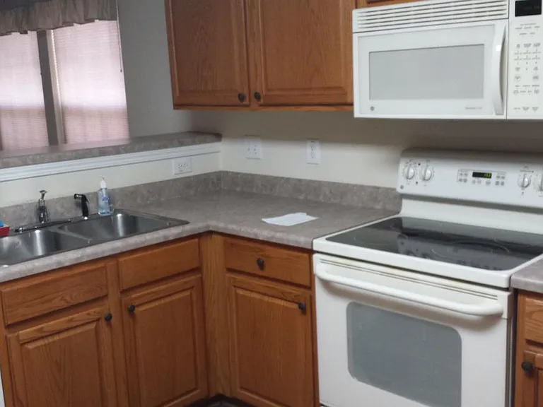 545 Dogwood Creek Pl — Photo 3