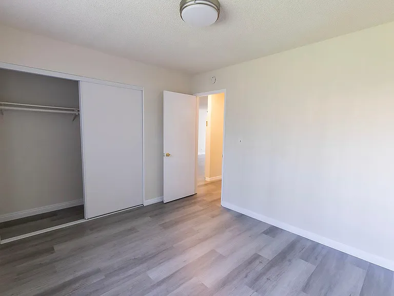 16511 Estrella Ave — Photo 15