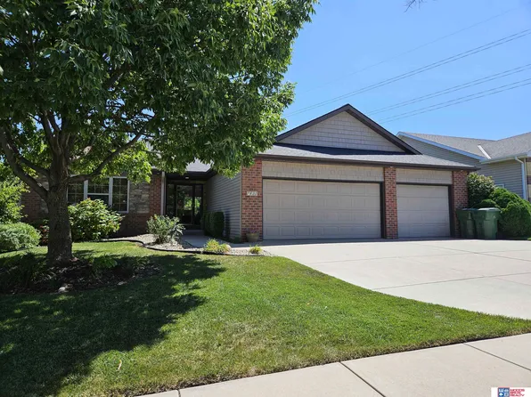 7630 Upton Grey Ln, Lincoln, NE 68516