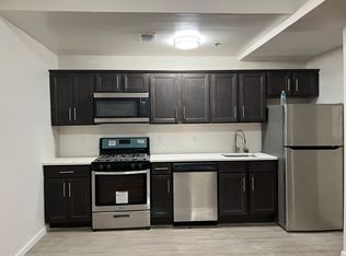 179 N Grove St #2A-15BTHS, East Orange, NJ 07017