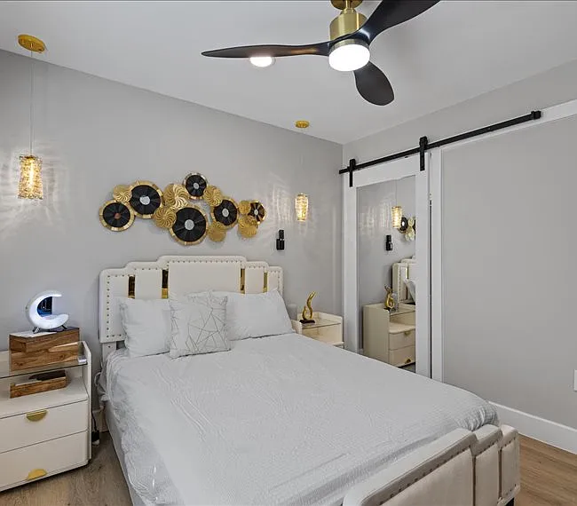 2875 Madeira Ct — Photo 9