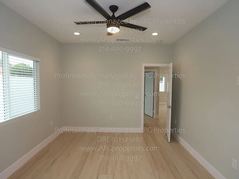 9565 Mansor Ave — Photo 20