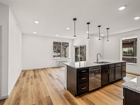 5th image of 1648 Mid Valley Drive UNIT 2510