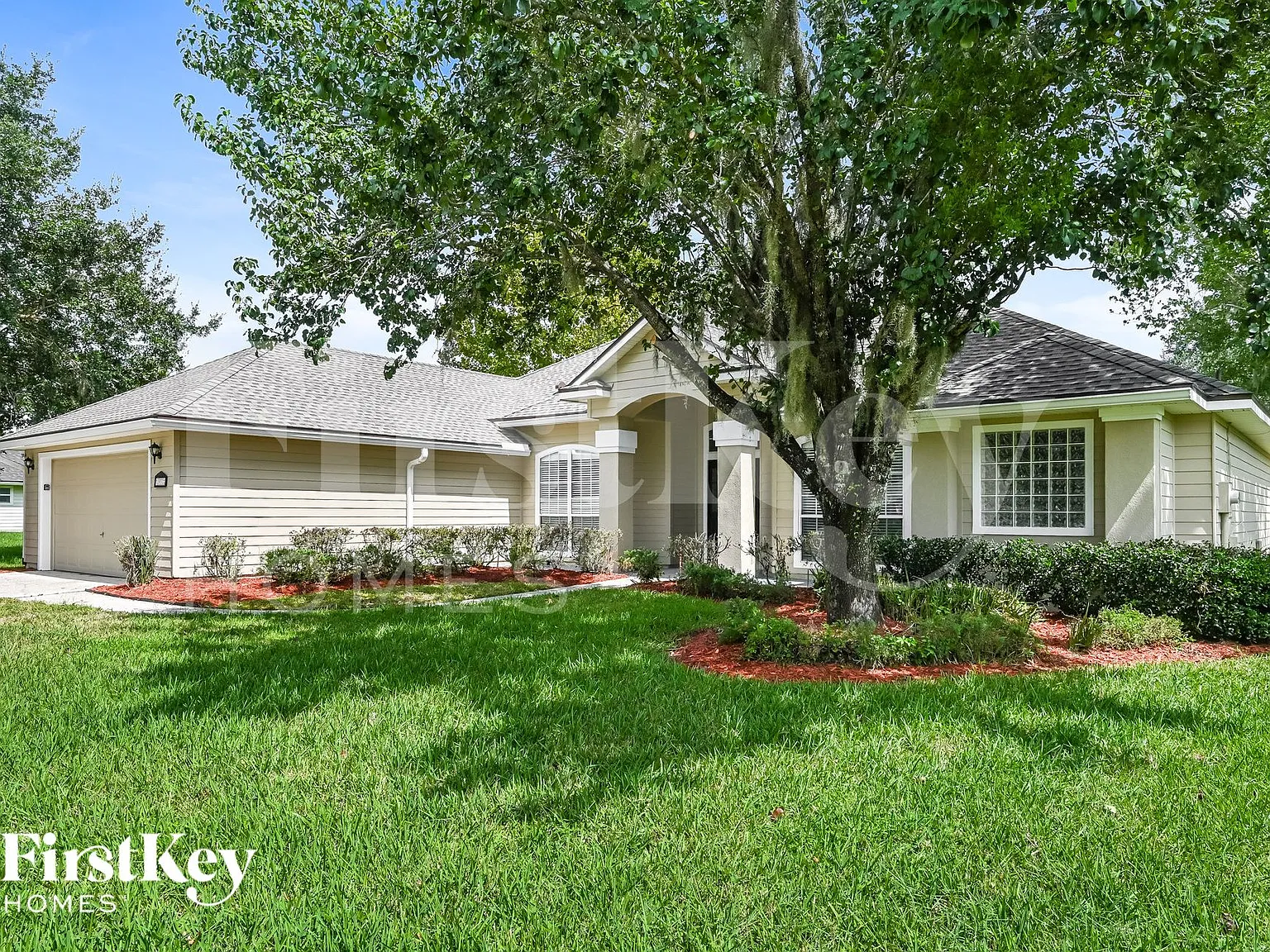 5 bed, 4.0 bath, 2724 sqft, $3,380 — Photo 2