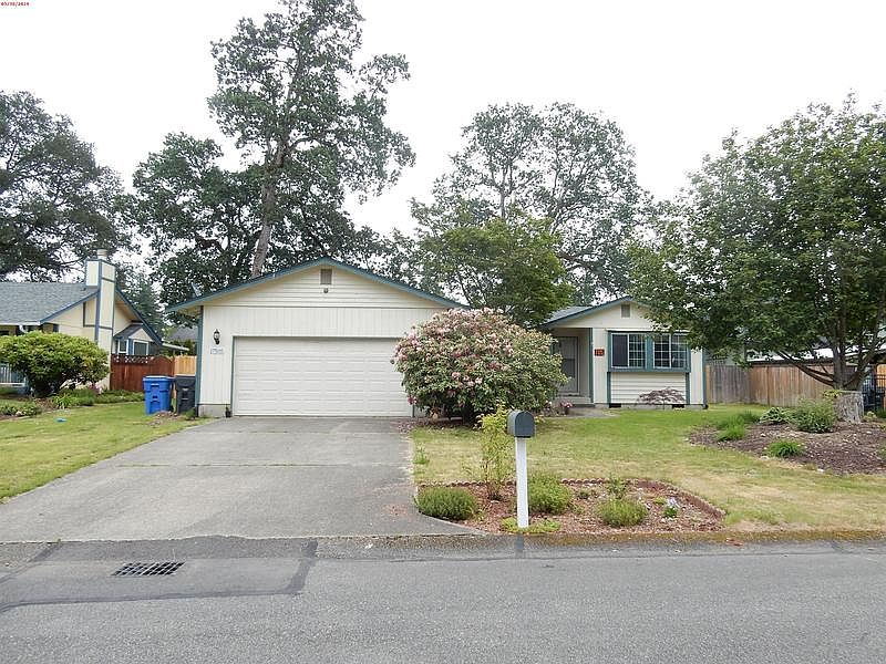 1st image of 17505 16th Ave E