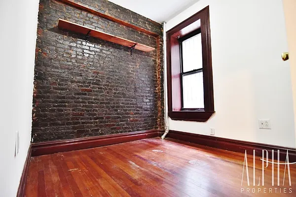 Rented by Alpha Properties NYC I LLC | media 22