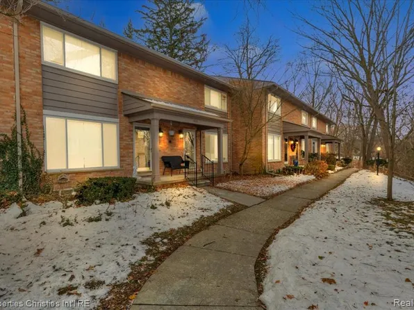 1039 N Old Woodward Ave Unit 3, Birmingham, MI 48009