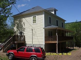 3027 Oliver Rd, Elliston, VA 24087