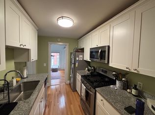 169 Danforth St APT 4, Portland, ME 04102