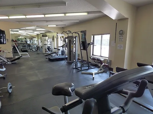 Rented by Azure Realty NY LLC | media 52