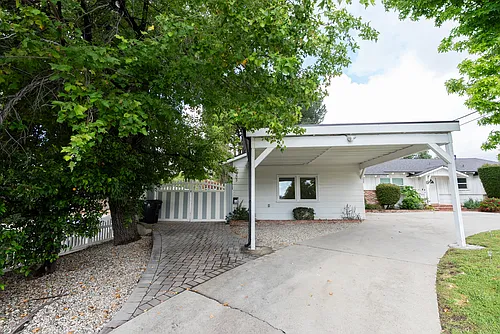 11303 Louise Ave Photo 1