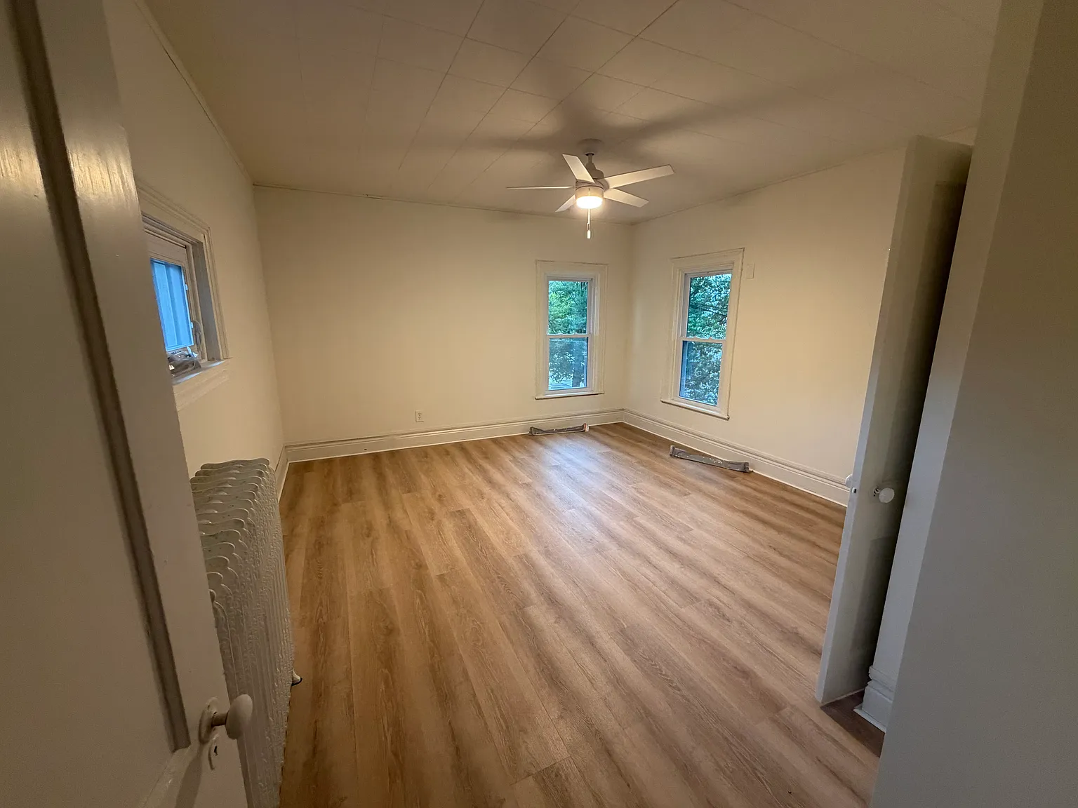 382 Pleasant Ave — Photo 3