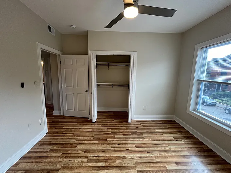 211 Amber St #2 — Photo 22