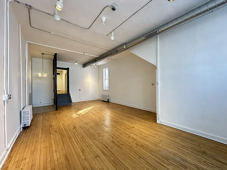 3422 N Lincoln Ave #EROTS — Photo 12
