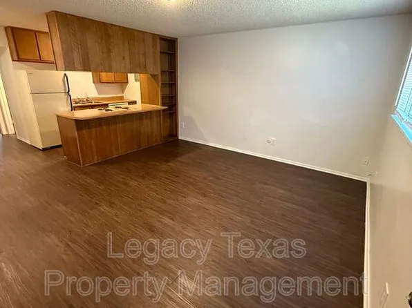 1708 Short St Unit B, Cleburne, TX 76033
