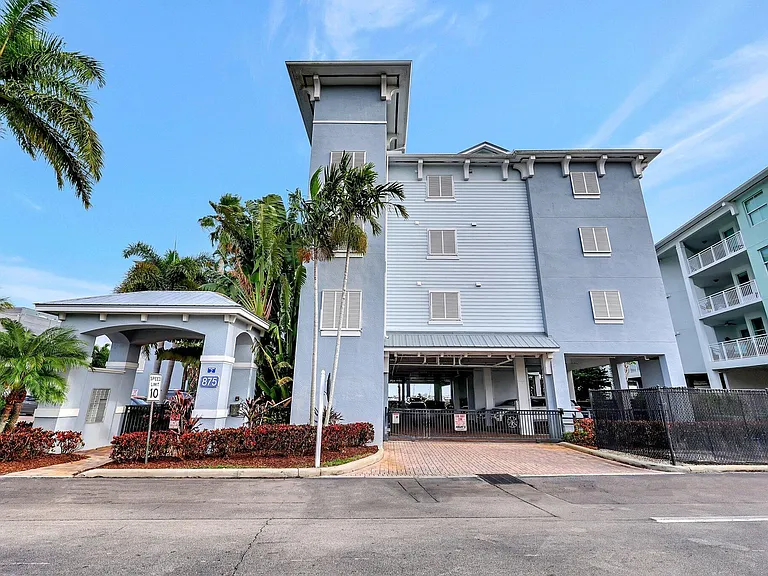 875 Flagler Ave #404 — Photo 45