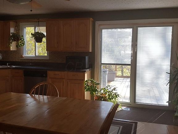 4th image of 8817 Canoe Dr
