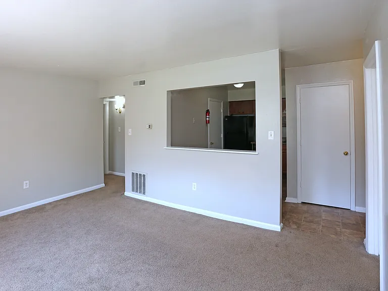 3836 Panorama Ave NW — Photo 9