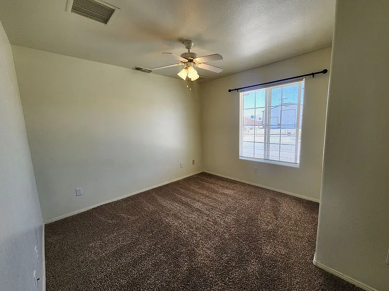 74698 Serrano Dr — Photo 10