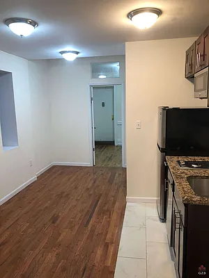 Rented by Avenues Real Estate | media 6