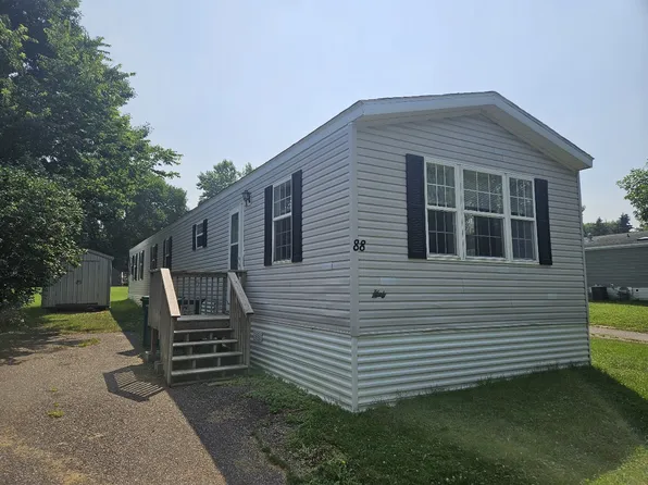 400 Center Ave S Trailer 88, Montrose, MN 55363