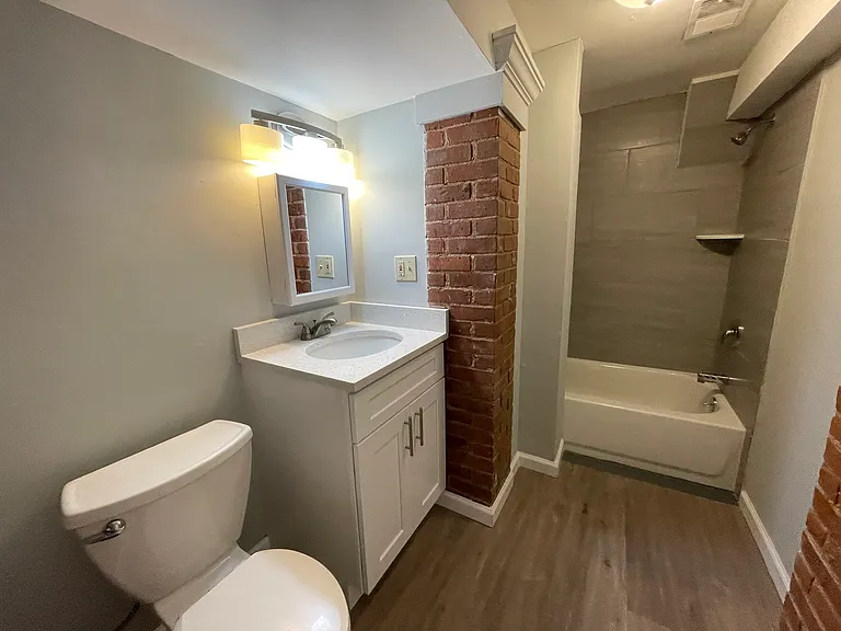 375 Orange St #4A — Photo 9