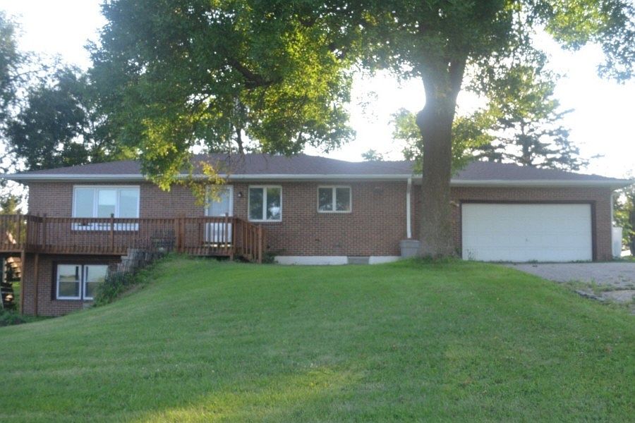 1st image of 307 1st St