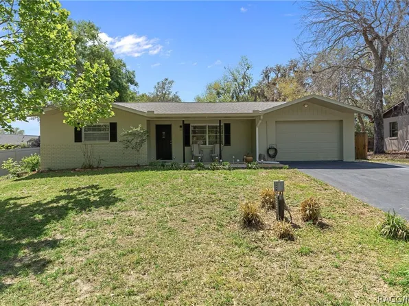 126 N Edinburgh Dr, Inverness, FL 34450