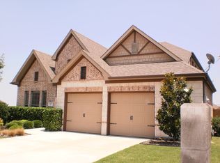 696 Payton Way, Fate, TX 75087