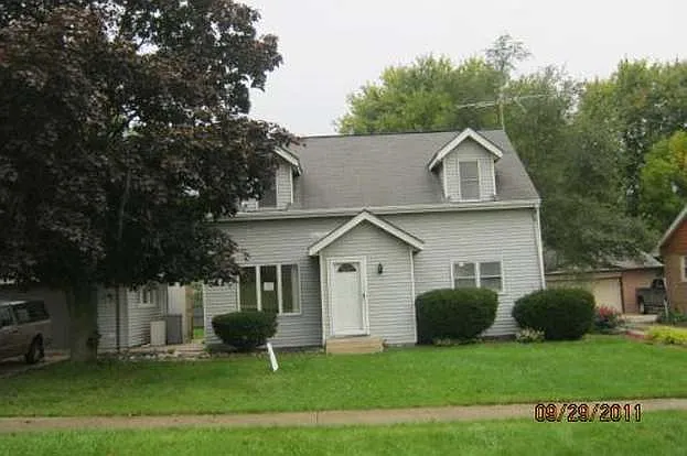 18722 Hamlin Ave — Photo 32