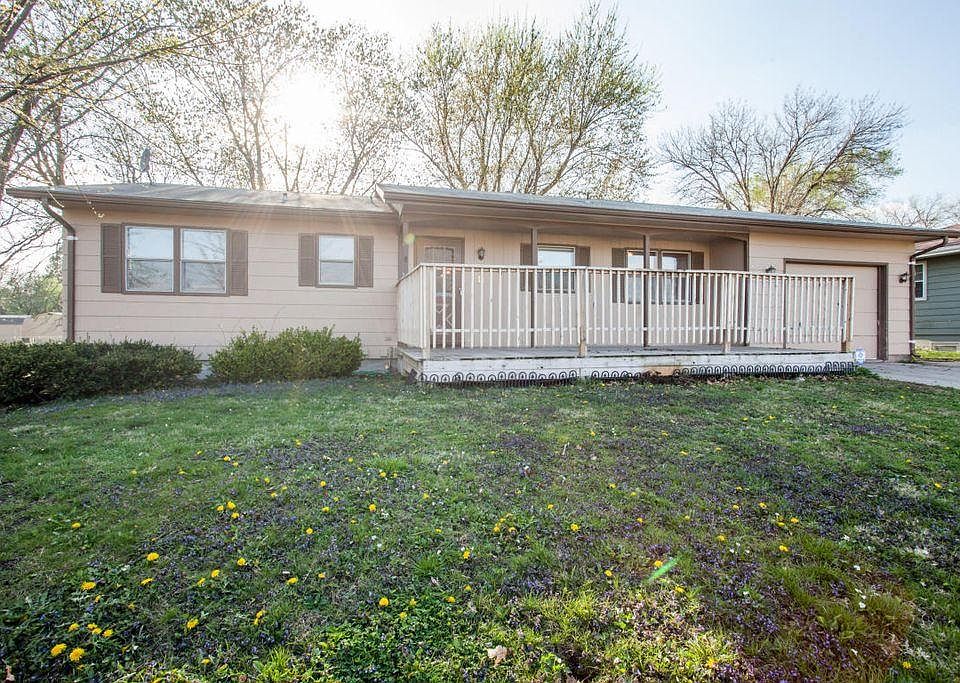 1st image of 211 Dotson Dr