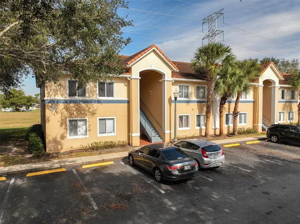 495 Las Cortes Ln APT 201, Orlando, FL 32824