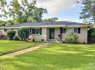 700 E Myrtle Ave, Foley, AL 36535