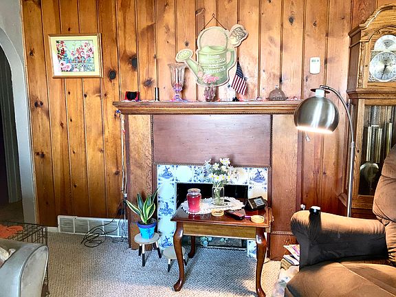 5th image of 1540 Old Highway 14 NW
