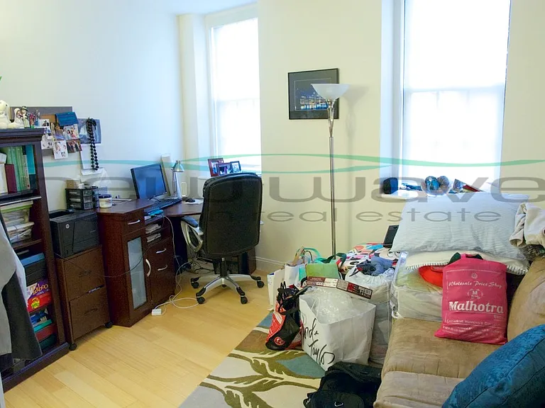 10 Columbus Sq #2 — Photo 6
