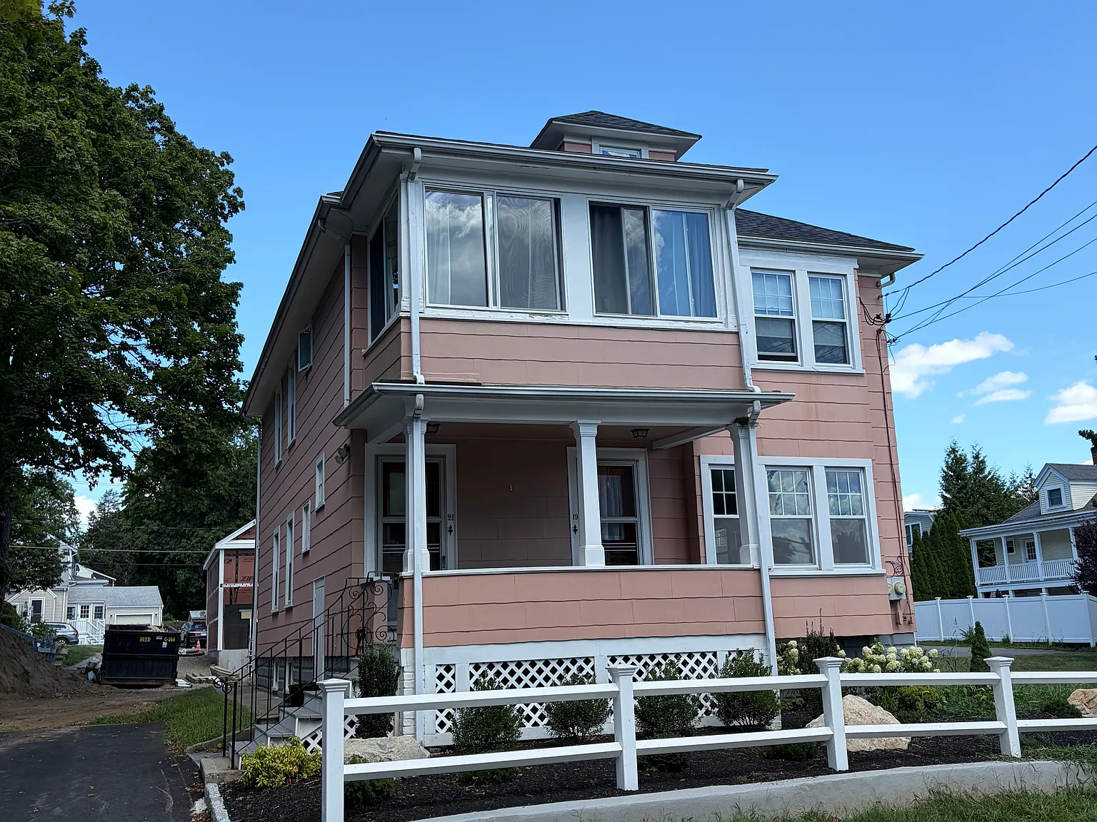 1 bed, 900 sqft, $2,500 — Photo 1