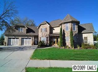 4511 Lanstone Ct SW, Concord, NC 28027