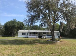 6615 W Woodlynn Ln, Homosassa, FL 34448